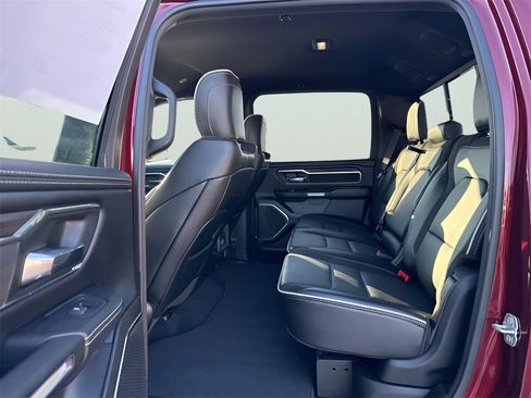 Used 2025 RAM 1500 Laramie image 16
