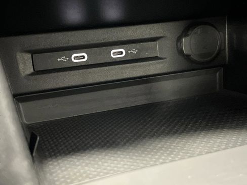 Used 2022 Volkswagen Taos S w/ IQ Drive S Package image 20