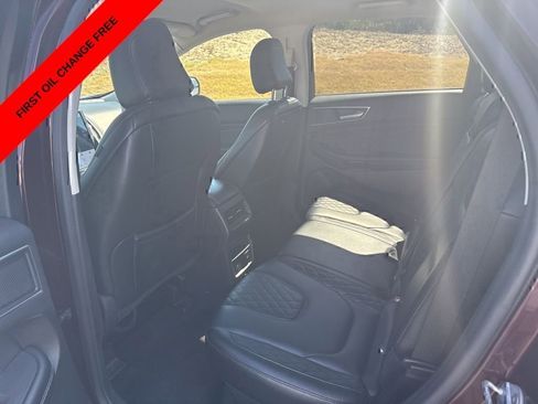 Used 2023 Ford Edge Titanium AWD/4WD image 17