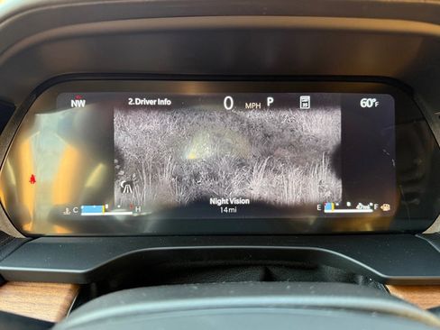 New 2025 Jeep Grand Cherokee Summit image 27