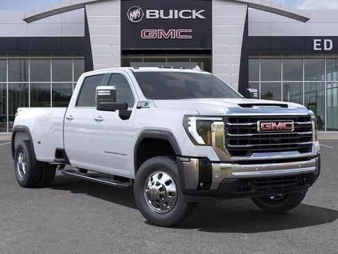 New 2025 GMC Sierra 3500 SLT w/ SLT Premium Package image 48