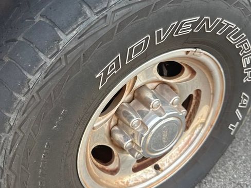 Used 2004 Ford F250 Lariat RWD image 4