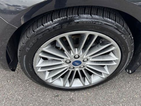 Used 2013 Ford Fusion SE FWD image 30