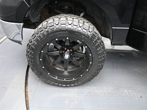 Used 2005 Ford F150 XLT image 13