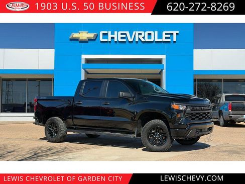 Certified 2025 Chevrolet Silverado 1500 Custom Trail Boss w/ Dark Appearance Package image 1