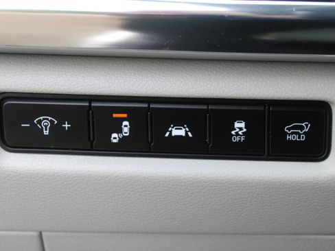Used 2022 Kia Telluride SX w/ Towing Package FWD image 29