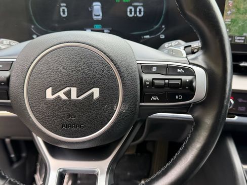 Certified 2023 Kia Sportage EX AWD/4WD image 15