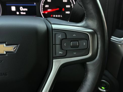 Used 2021 Chevrolet Silverado 1500 LTZ AWD/4WD image 21