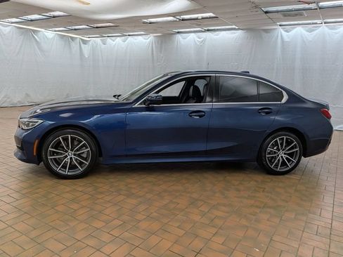 Used 2019 BMW 330i xDrive Sedan w/ Convenience Package AWD/4WD image 4