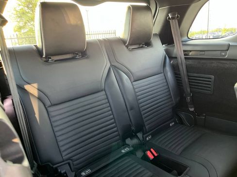 Used 2020 Land Rover Discovery HSE Luxury AWD/4WD image 28