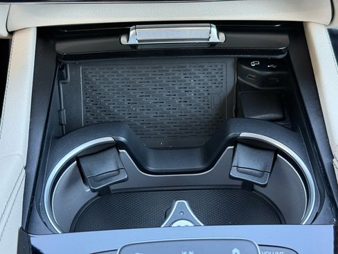 Certified 2023 Mercedes-Benz GLE 350 4MATIC w/ Premium Package image 20