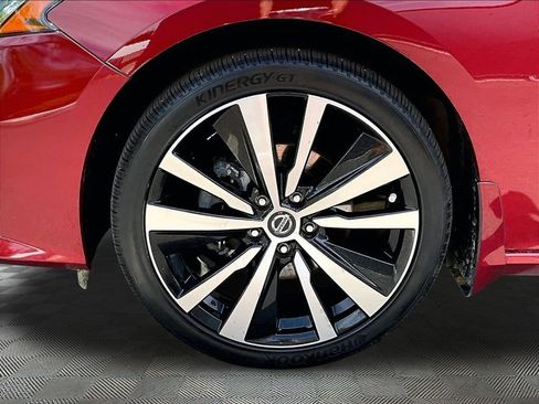 Used 2022 Nissan Altima 2.5 SR AWD/4WD image 28