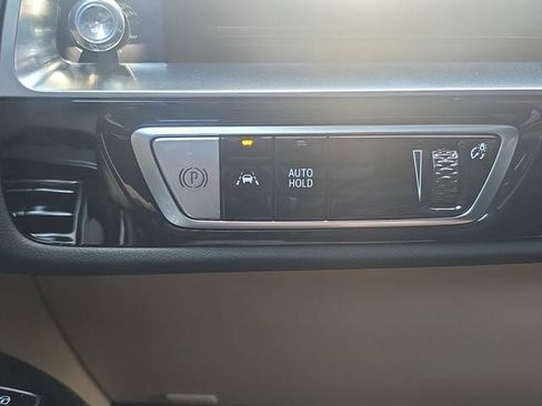 New 2025 Cadillac Lyriq Luxury w/ Nappa Leather Package RWD image 18
