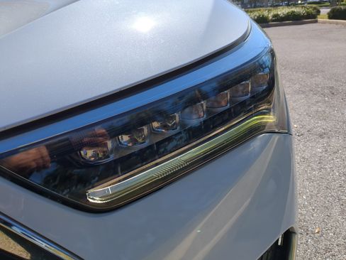 Used 2021 Acura RDX FWD w/ Advance Package image 9