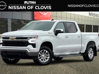 Used 2022 Chevrolet Silverado 1500 LT w/ Z71 Off-Road Package AWD/4WD video 1