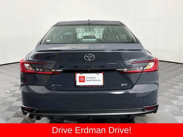 Used 2026 Toyota Camry SE FWD image 22