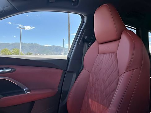 New 2026 Audi SQ5 Prestige AWD/4WD image 32