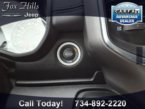 Used 2025 RAM 1500 Laramie AWD/4WD image 23