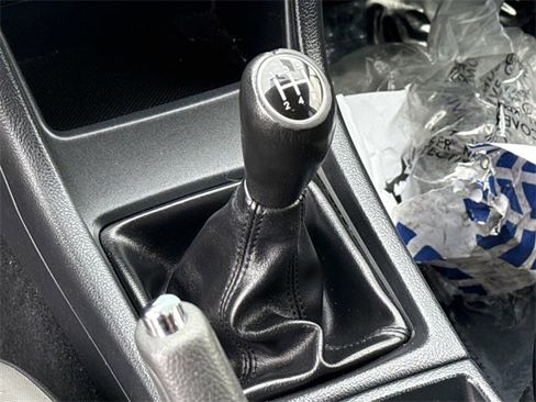 Used 2016 Subaru Crosstrek 2.0i Premium image 22