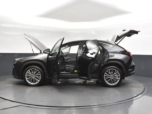 Used 2025 Lexus NX 350 AWD w/ Premium Package image 46