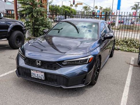 Used 2025 Honda Civic Sport image 5