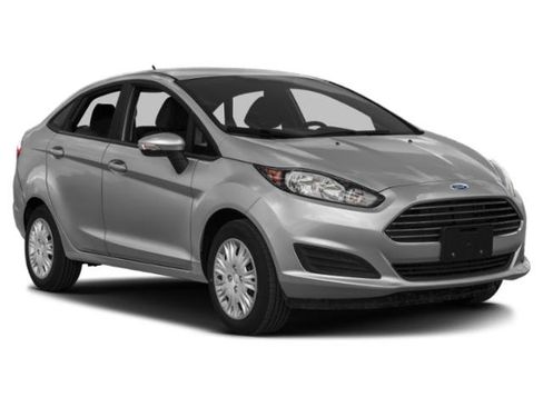 Used 2014 Ford Fiesta SE FWD image 6