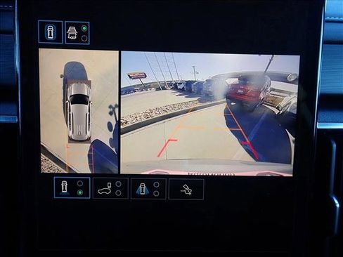 Used 2025 GMC Acadia Elevation image 19