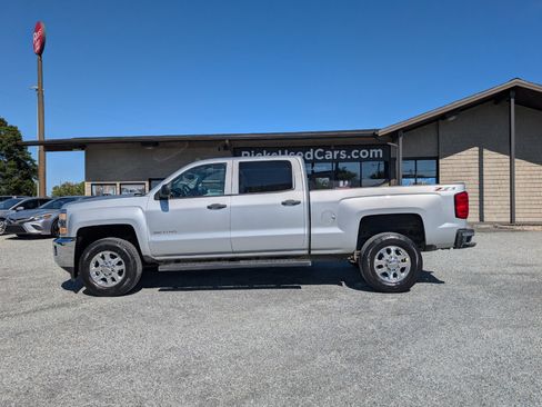 Used 2015 Chevrolet Silverado 2500 LT w/ Z71 Package, Off-Road image 11