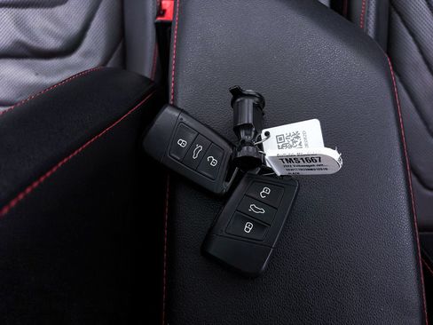 Used 2022 Volkswagen Jetta GLI Autobahn FWD image 27
