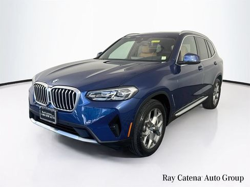 Used 2024 BMW X3 xDrive30i w/ Premium Package AWD/4WD image 3