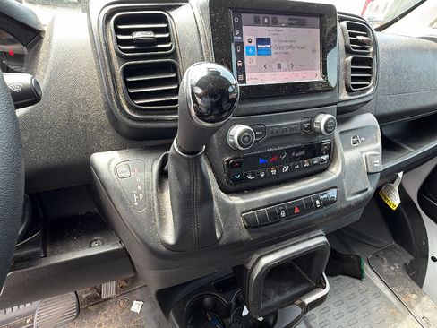Used 2024 RAM ProMaster 2500 w/ Convenience Group FWD image 26