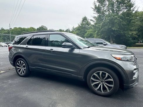 Used 2020 Ford Explorer ST AWD/4WD image 3