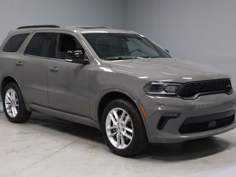Used 2023 Dodge Durango GT image 1