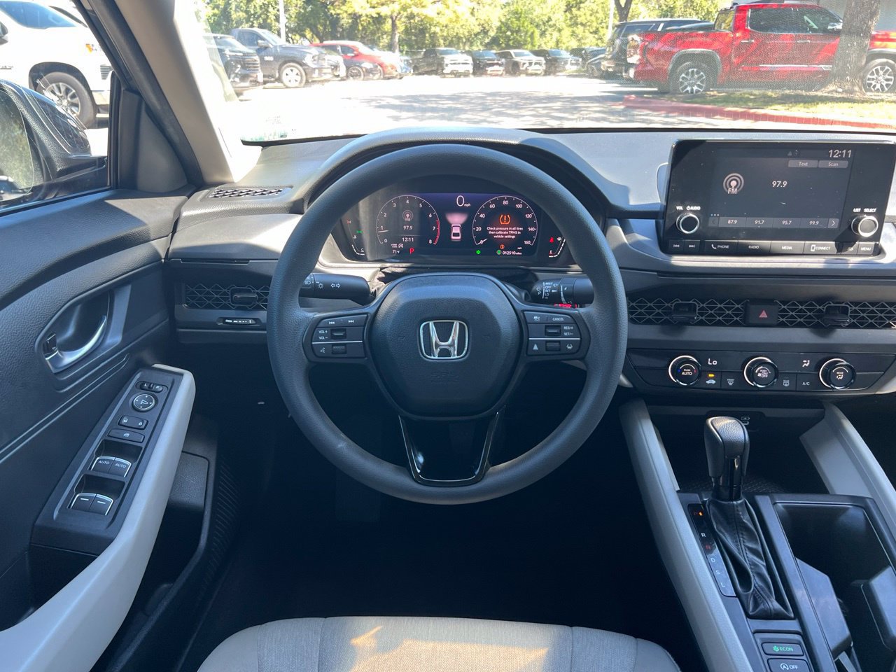 Used 2025 Honda Accord LX image 26