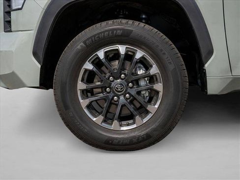 Used 2026 Toyota Tundra SR5 w/ TRD Off-Road Package AWD/4WD image 5