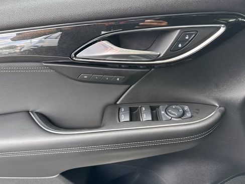 Used 2024 Buick Envision Preferred AWD/4WD image 11