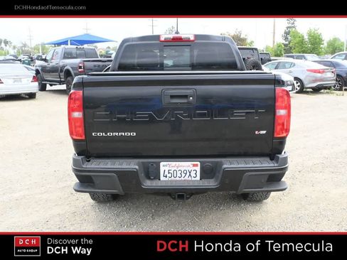 Used 2021 Chevrolet Colorado Z71 w/ Z71 Midnight Edition AWD/4WD image 7