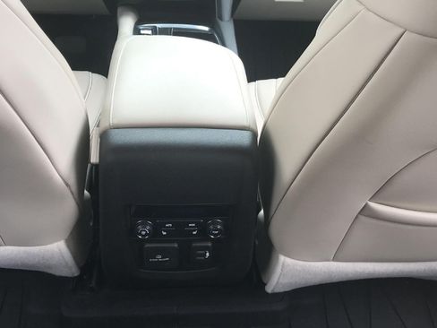 Certified 2022 Buick Enclave Avenir w/ Trailering Package, 5000 lbs. AWD/4WD image 34