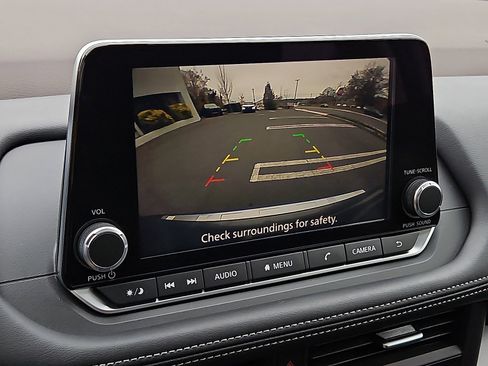 Certified 2023 Nissan Rogue SV w/ SV Premium B Package image 17