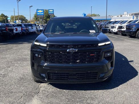 New 2026 Chevrolet Traverse RS w/ LPO, Floor Liner Package FWD image 2