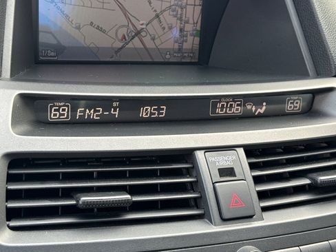 Used 2010 Honda Accord EX-L image 24