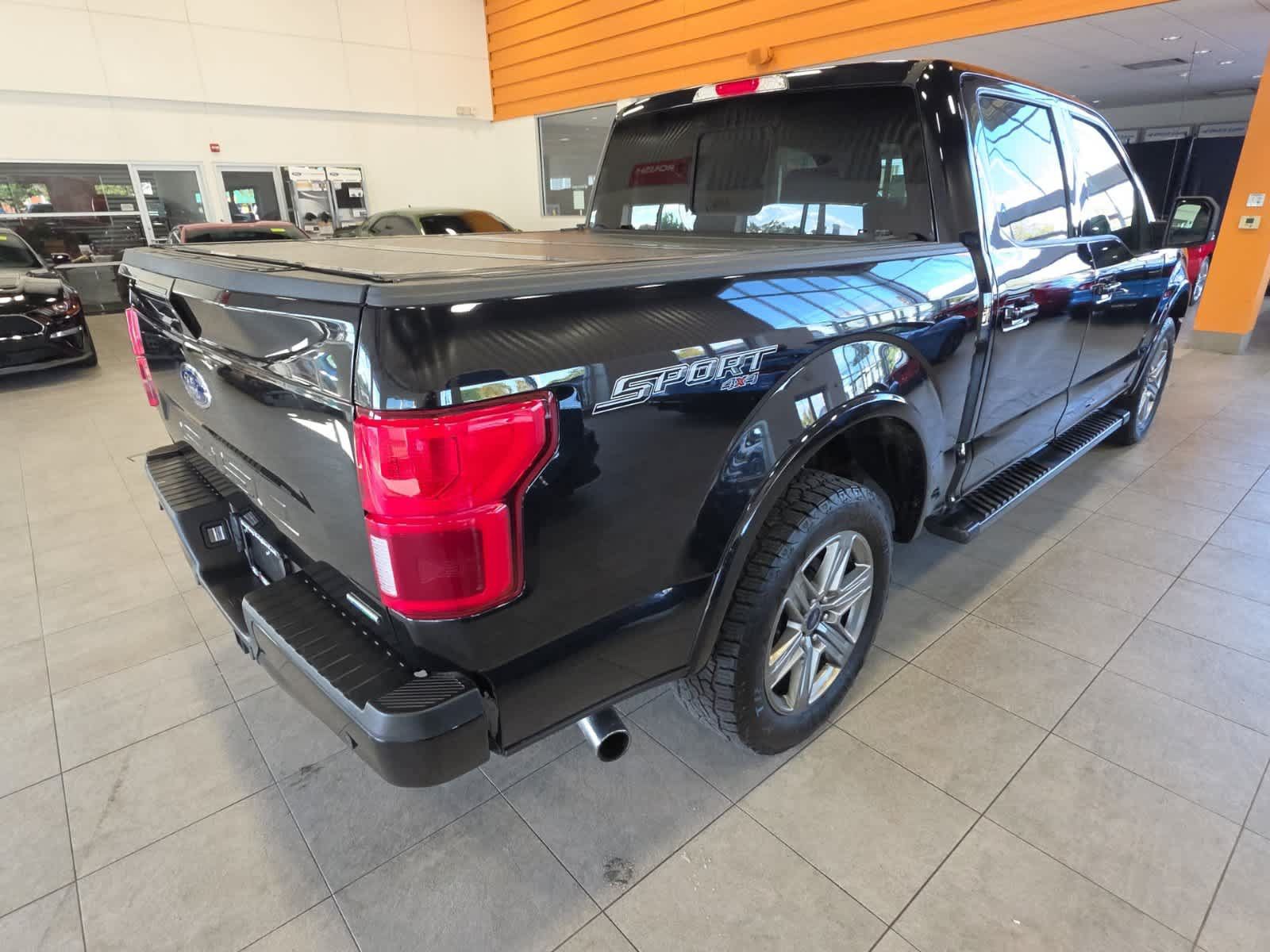 Used 2019 Ford F150 Lariat w/ Equipment Group 502A Luxury AWD/4WD image 6