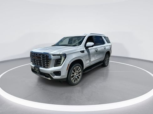 New 2026 GMC Yukon Denali w/ Advanced Technology Package AWD/4WD image 4