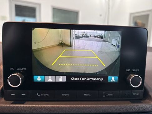 Used 2025 Honda Civic Sport image 29