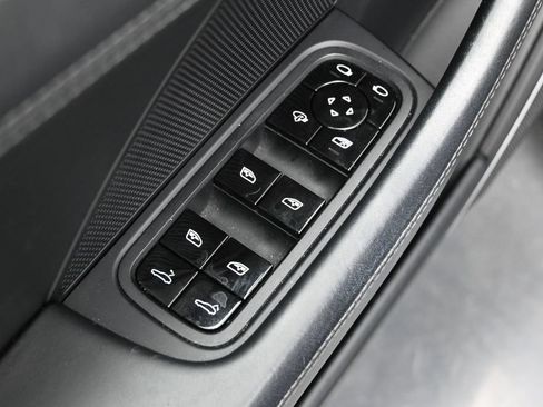 Certified 2019 Porsche Panamera GTS w/ Premium Package Plus AWD/4WD image 9