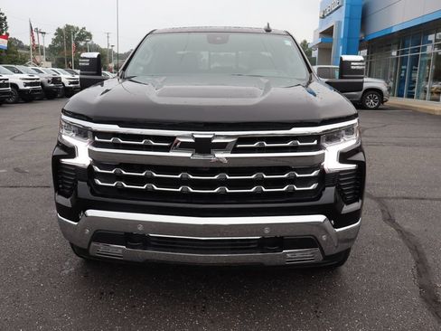 New 2026 Chevrolet Silverado 1500 LTZ w/ LTZ Premium Package AWD/4WD image 26