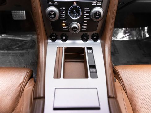 Used 2009 Aston Martin DB9 Coupe image 87