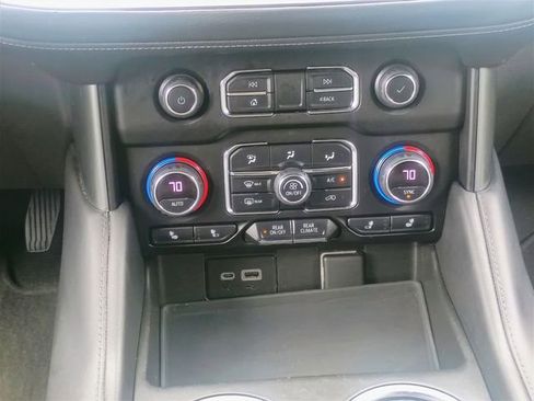 Used 2022 Chevrolet Tahoe LT AWD/4WD image 33