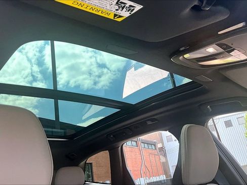 New 2026 Volvo XC60 B5 Plus w/ Protection Package Premier AWD/4WD image 35