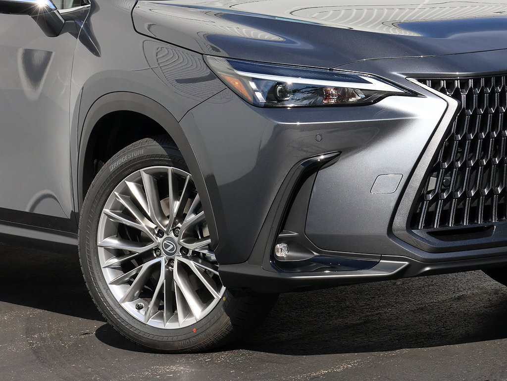 New 2026 Lexus NX 350 AWD w/ Premium Package image 3